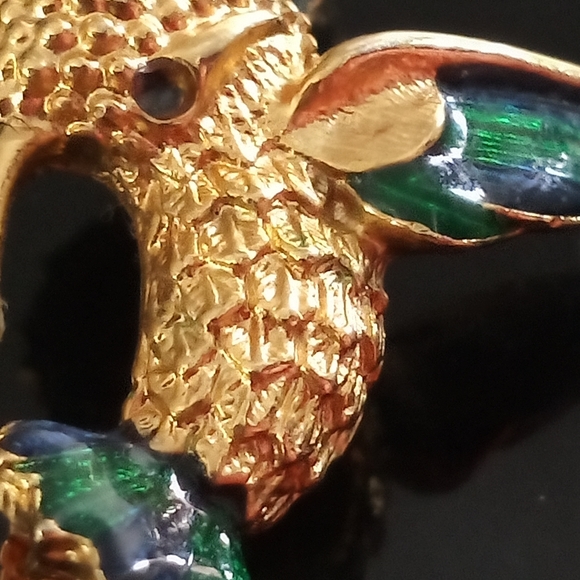 Hummingbird Pin - Picture 2 of 6